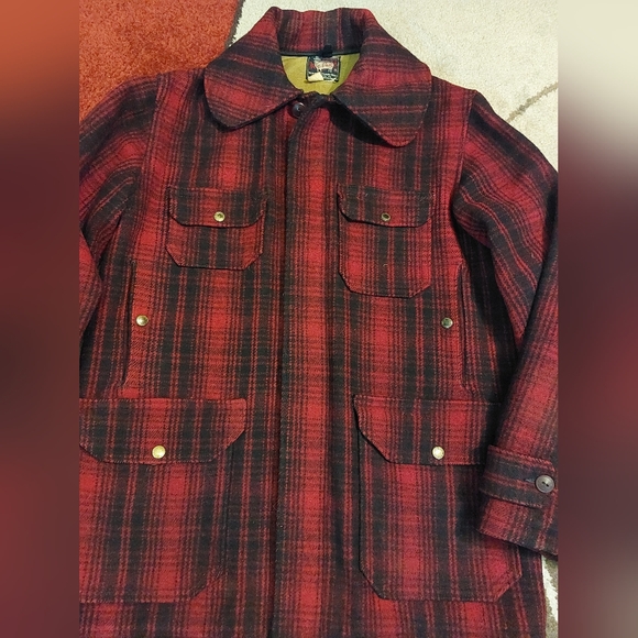 1950’s-1965 era Woolrich Flannel Coat - Picture 2 of 11